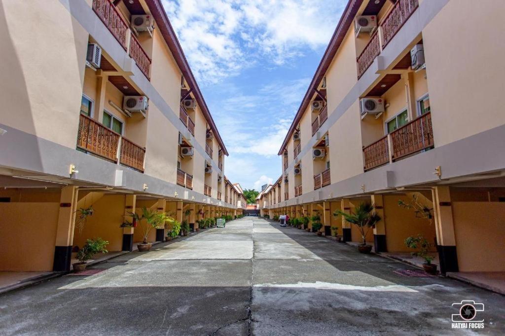 V.Hotel & Resort Hat Yai Exterior foto