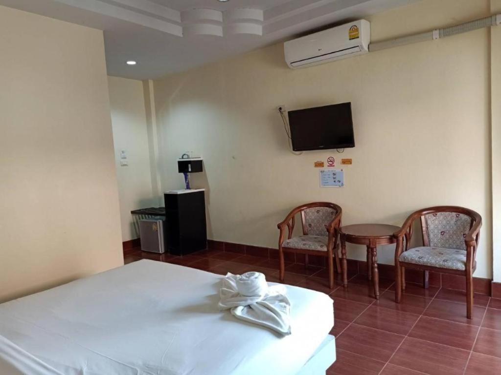 V.Hotel & Resort Hat Yai Exterior foto