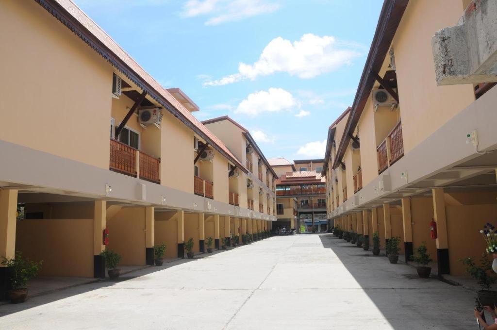 V.Hotel & Resort Hat Yai Exterior foto