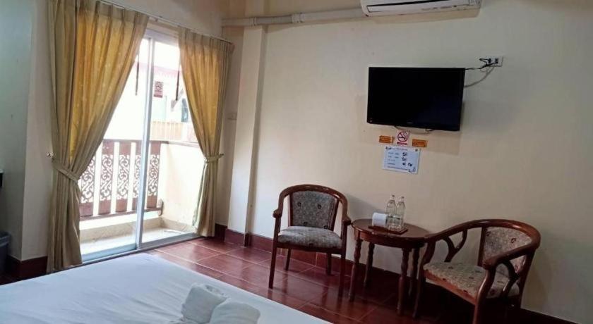V.Hotel & Resort Hat Yai Exterior foto